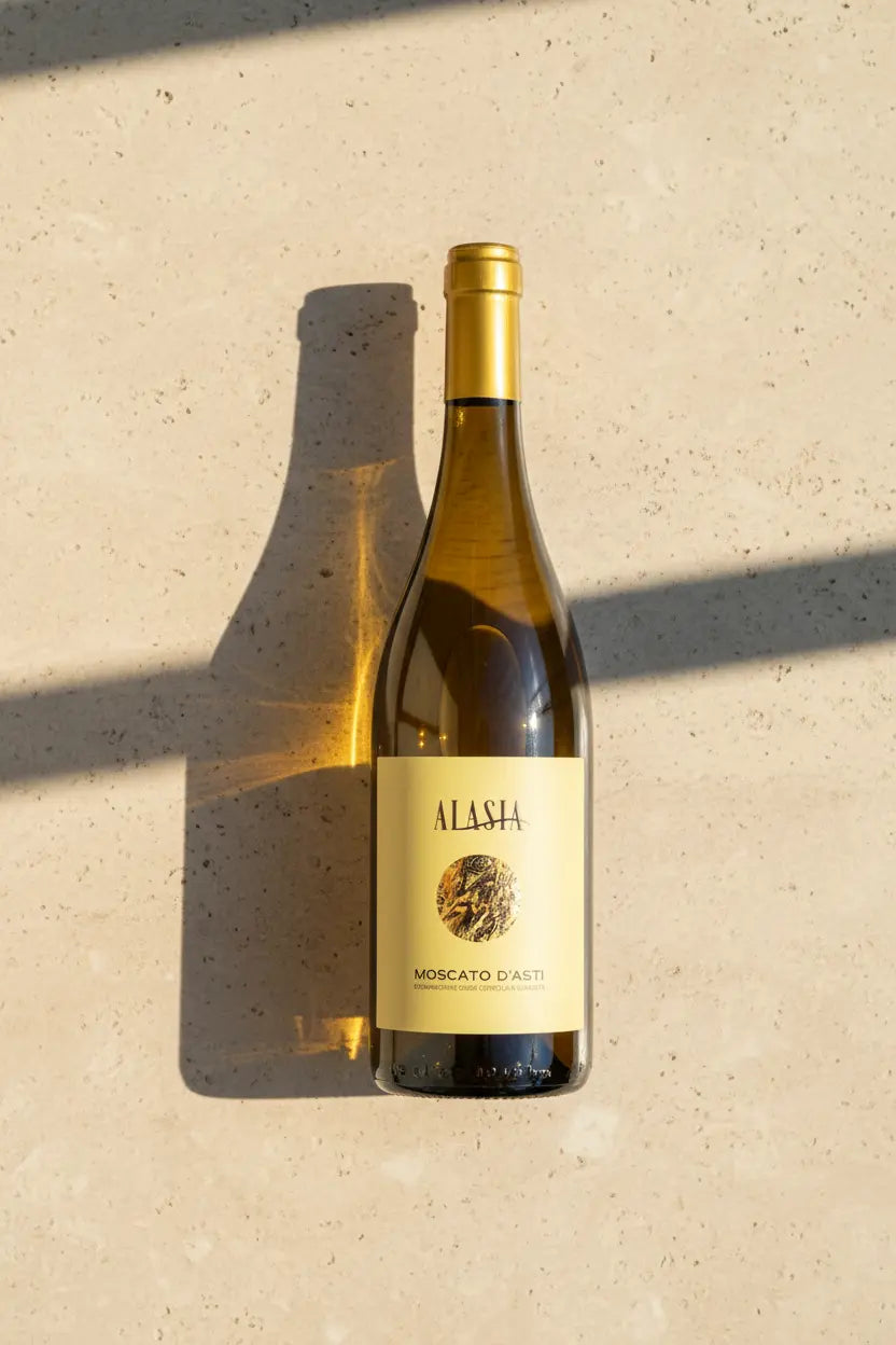 Araldica Alasia Moscato d'Asti 2025 DOCG bottle sweet lightly sparkling Italian white, 750mL, 5% ABV