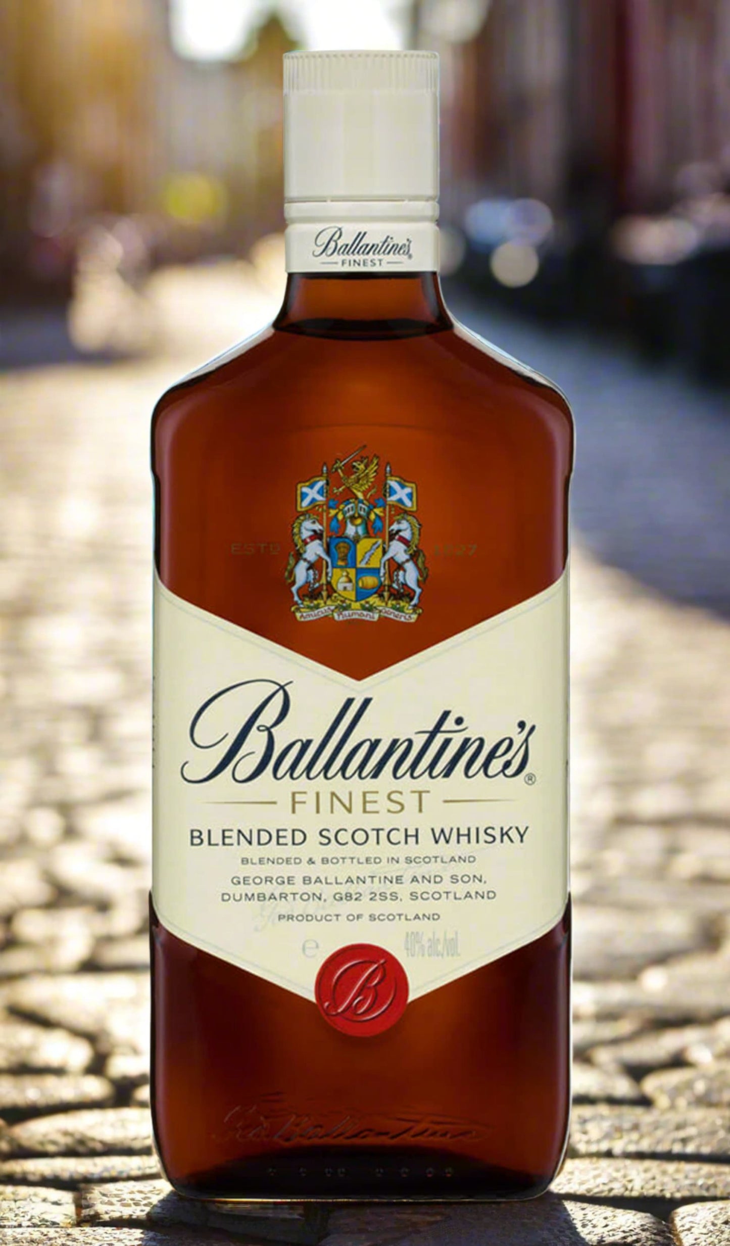 Find out more or buy Ballantine's Finest Blended Scotch Whisky 700mL online at Wine Sellers Direct - Australia’s independent liquor specialists.