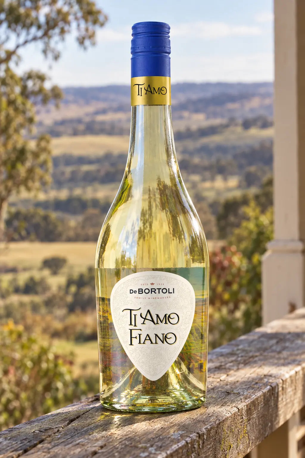De Bortoli Ti Amo Fiano 2023 750ml bottle of white wine from King Valley & Rutherglen