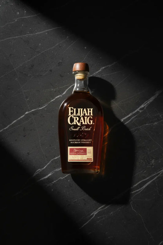 Elijah Craig Small Batch Bourbon Kentucky Straight Bouron 700ml bottle