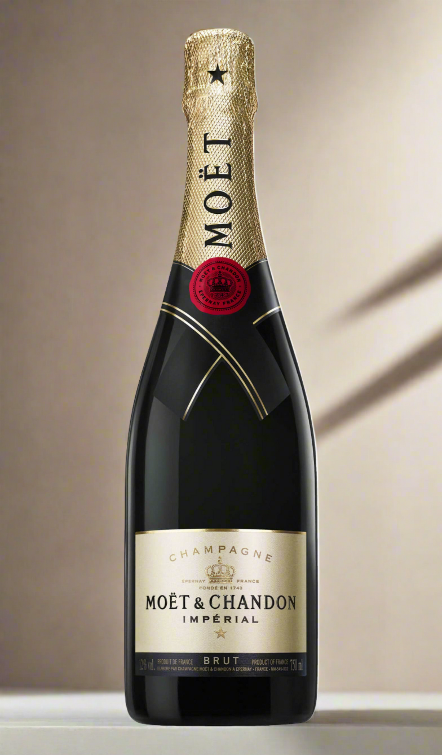 Find out more or buy Moët & Chandon Impérial Brut NV 750mL (Champagne) online at Wine Sellers Direct - Australia’s independent liquor specialists.