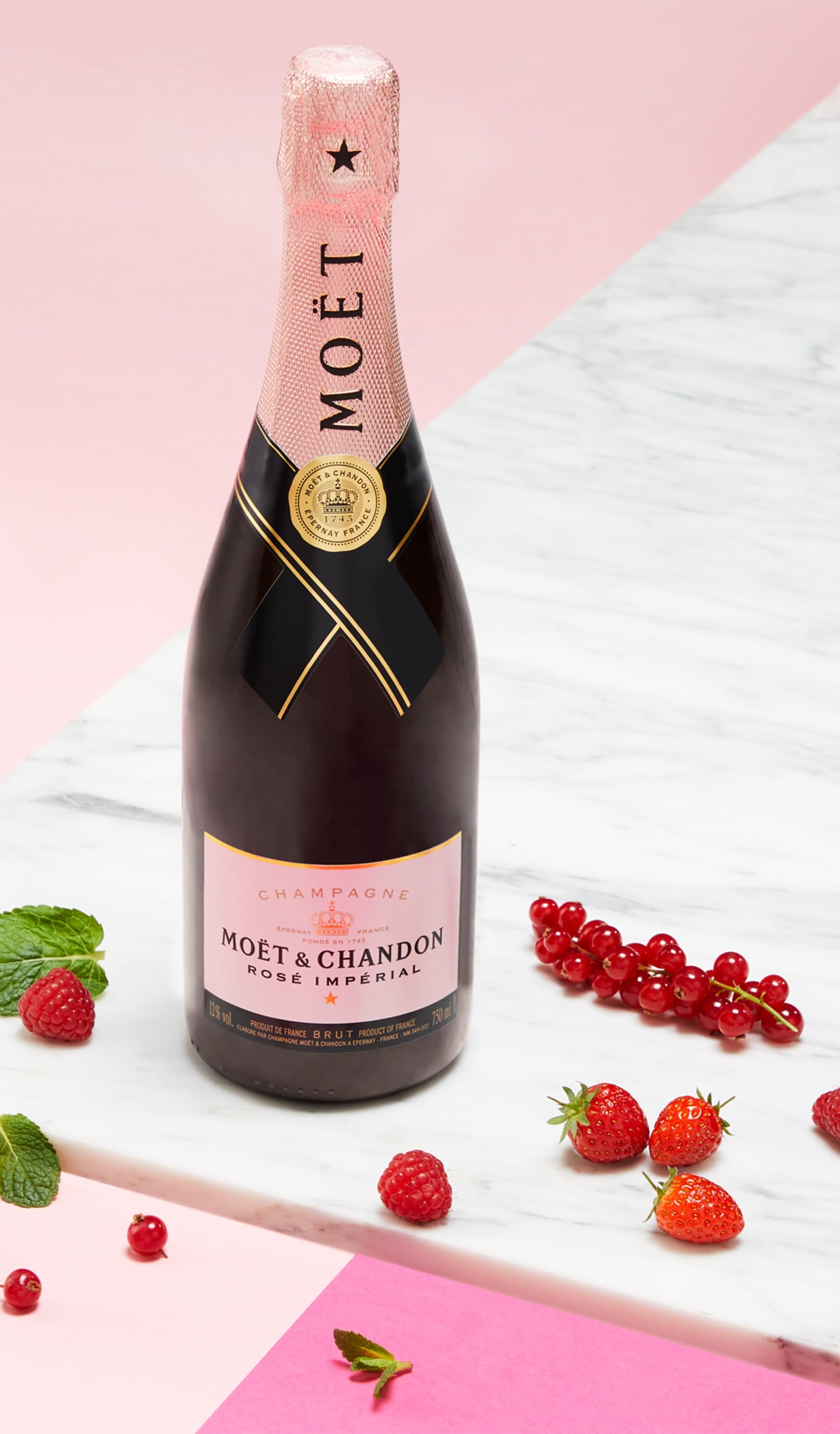 Find out more or buy Moët & Chandon Rosé Impérial Brut NV 750ml (Champagne) online at Wine Sellers Direct - Australia’s independent liquor specialists at the best prices