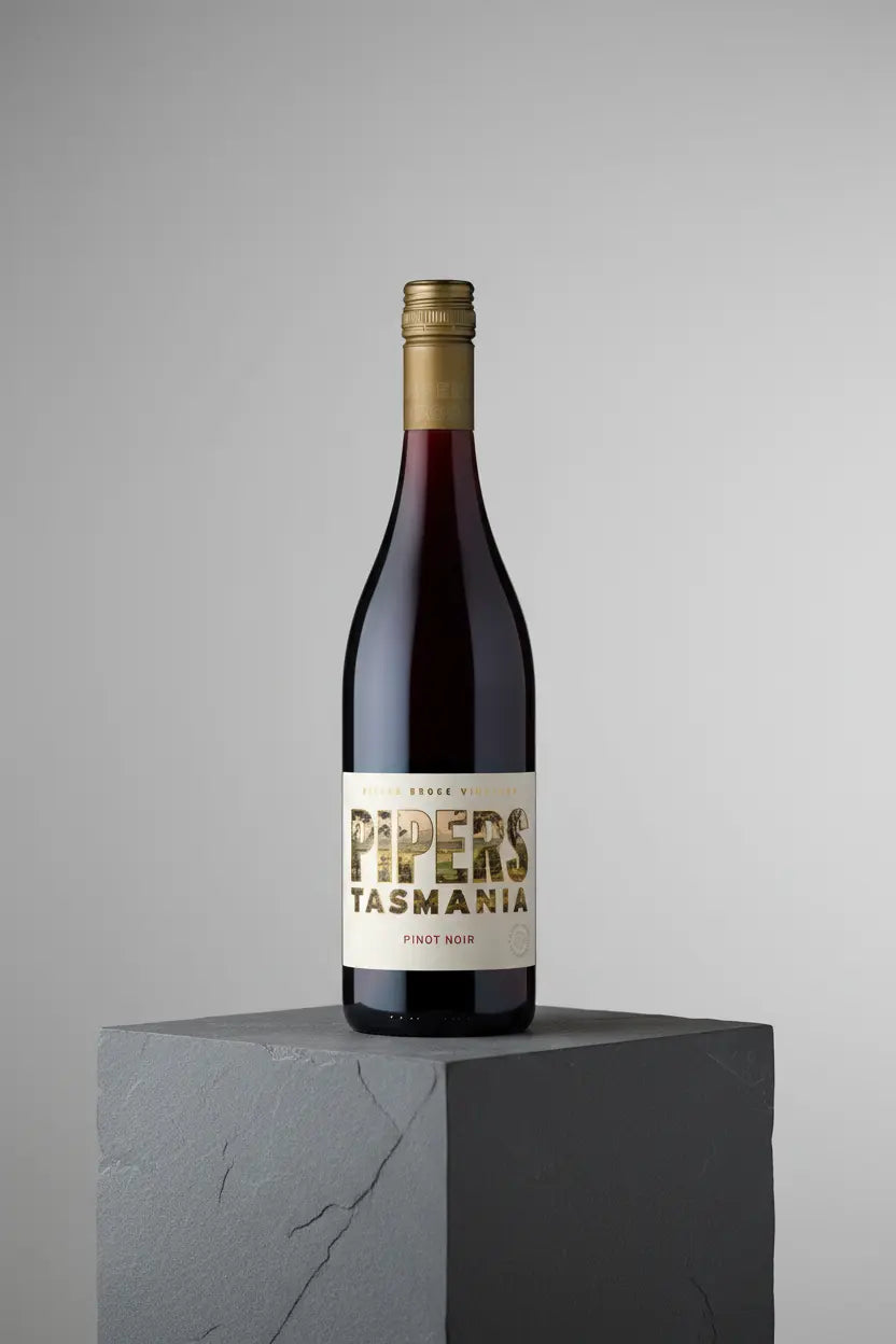 Pipers Pinot Noir 2025 Tasmania bottle