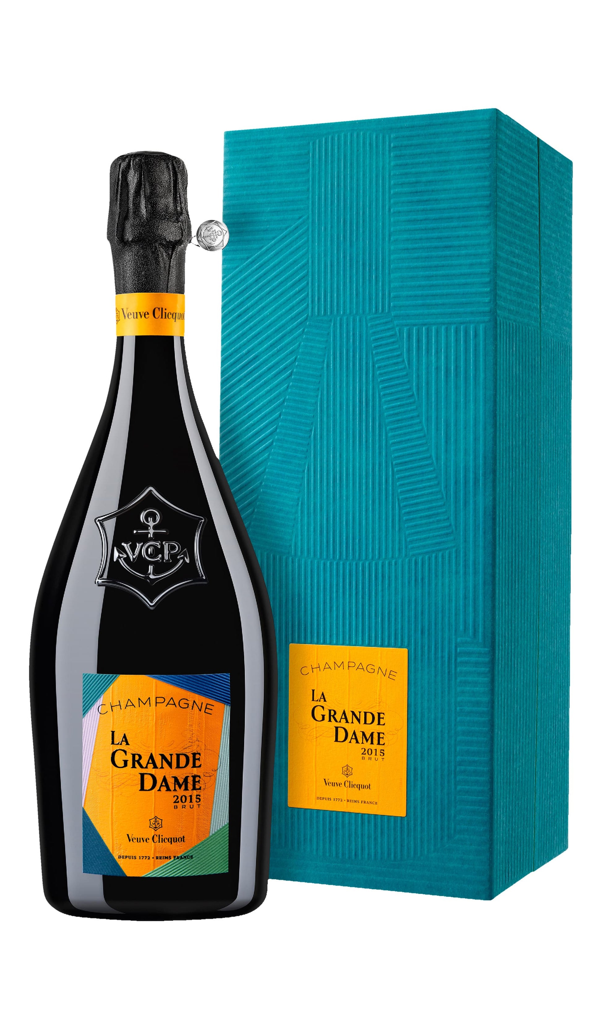 Find out more or buy Veuve Clicquot La Grande Dame 2015 Champagne (France) available at Wine Sellers Direct's best prices.